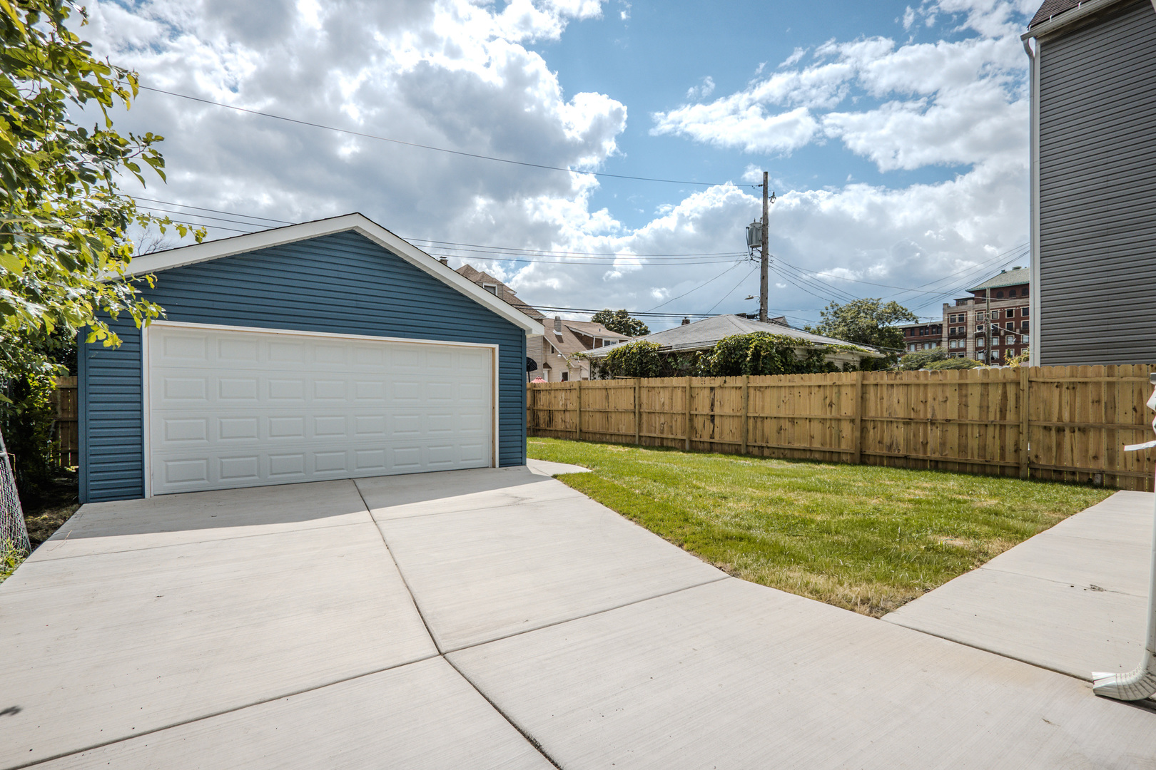 5927 W Erie Street, Chicago, IL 60644