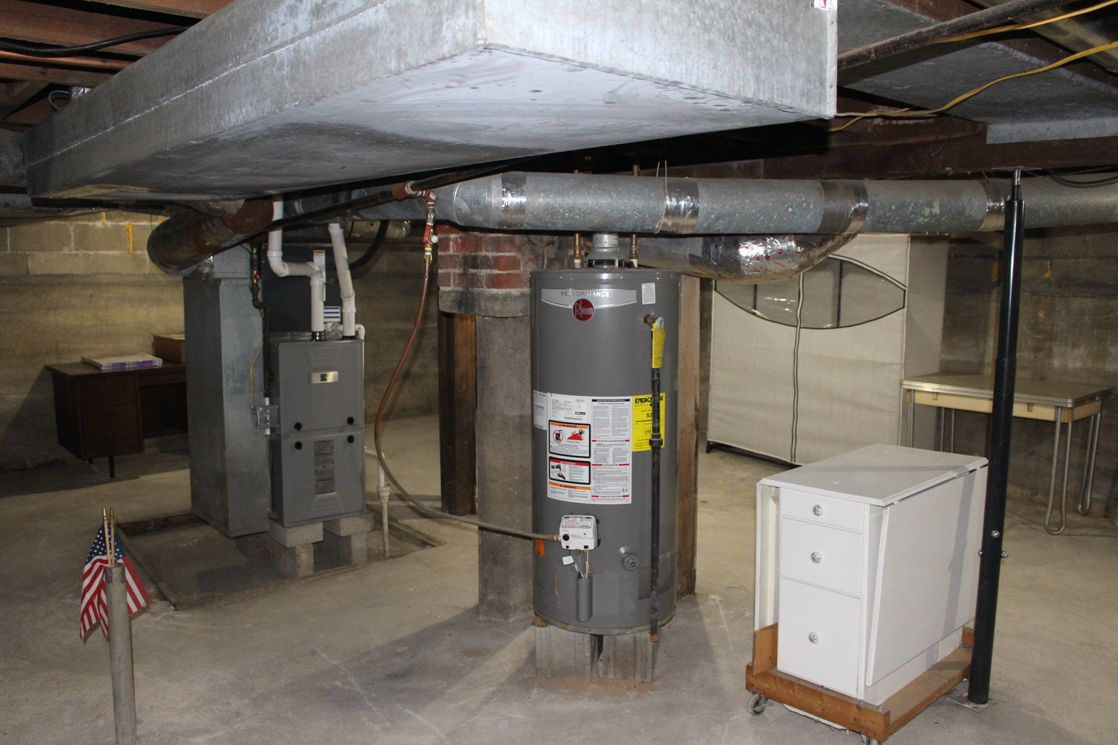 215 North Street, Weldon, IL 61882