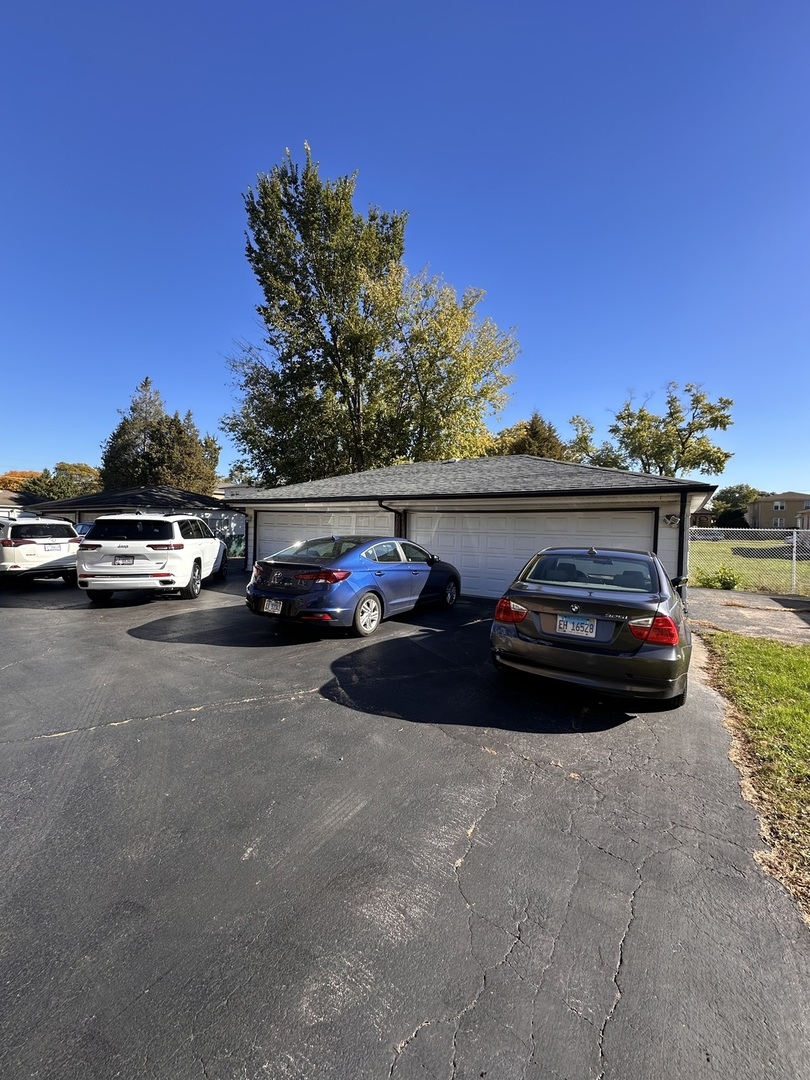 4525 Elm Avenue #2B, Brookfield, IL 60513