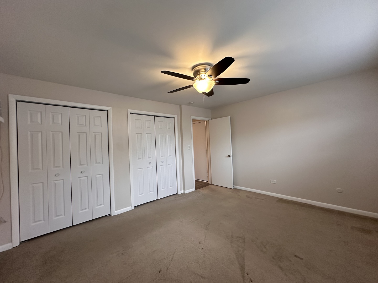 4525 Elm Avenue #2B, Brookfield, IL 60513