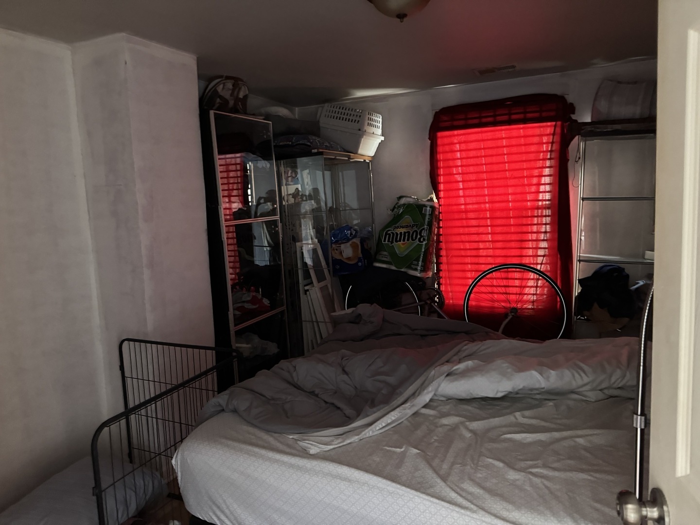 2630 N Central Park Avenue, Chicago, IL 60647