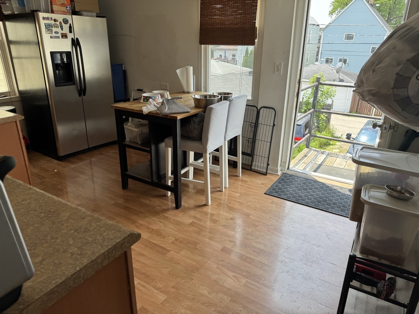 2630 N Central Park Avenue, Chicago, IL 60647