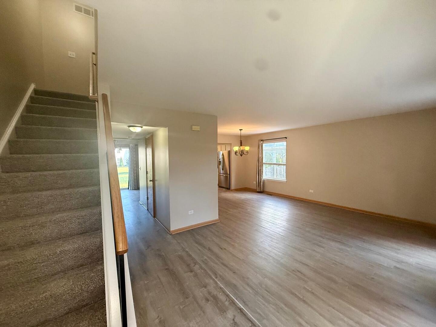 2477 Smithfield Court, Aurora, IL 60503