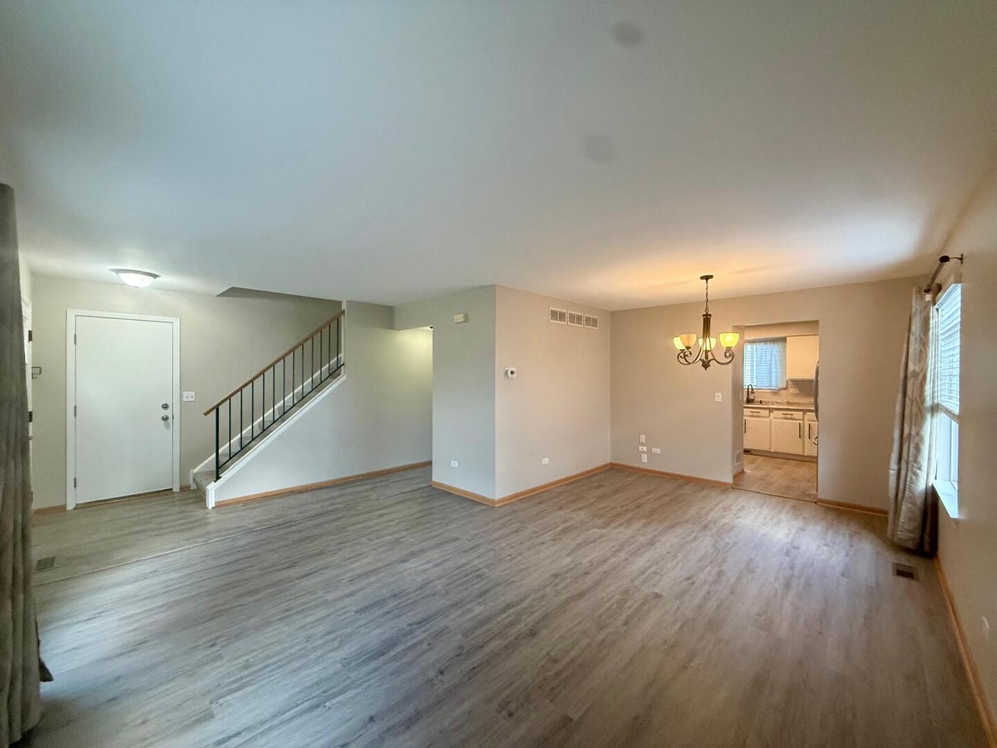 2477 Smithfield Court, Aurora, IL 60503