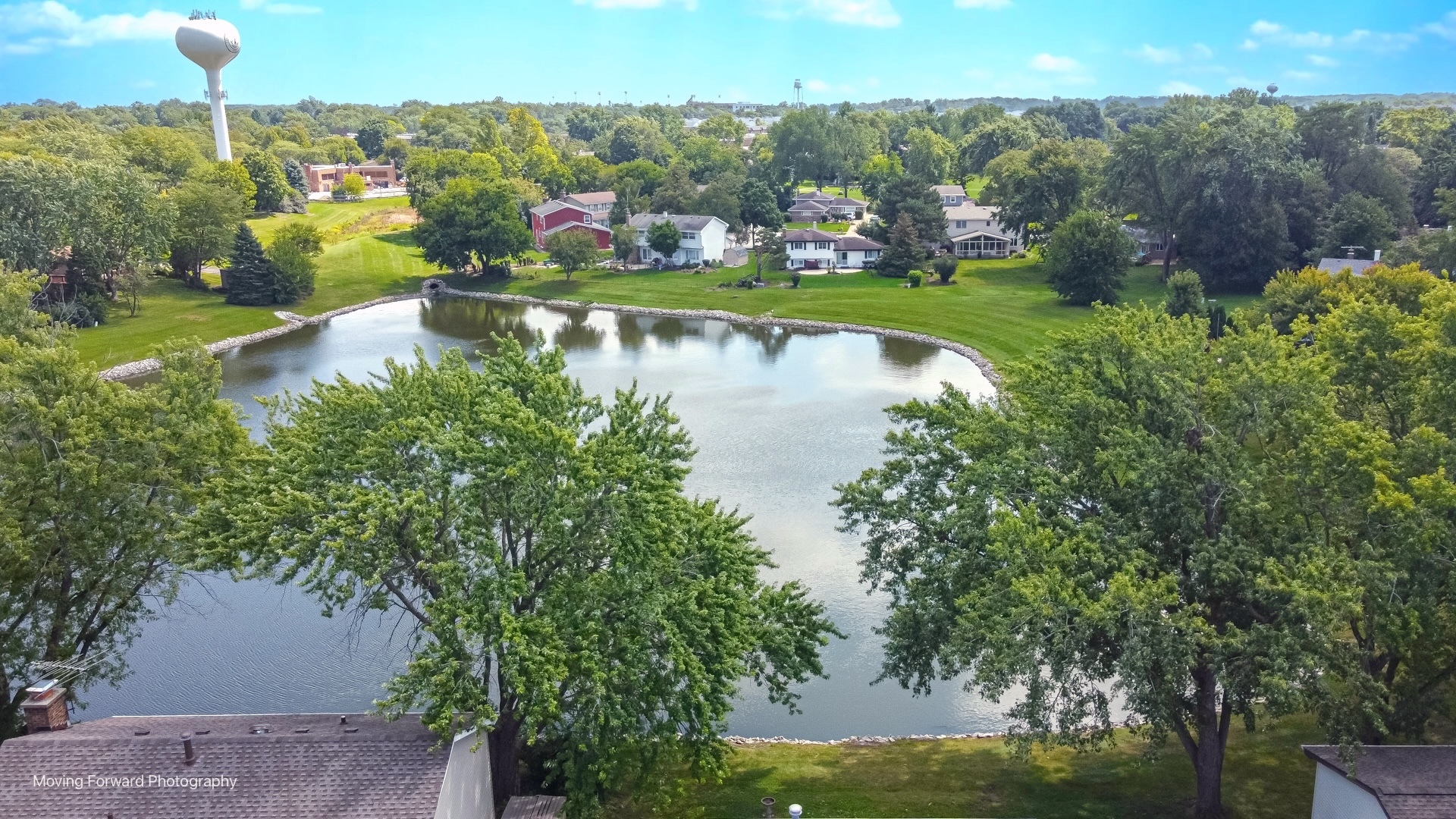 5S761 Malibu Lane, Naperville, IL 60540