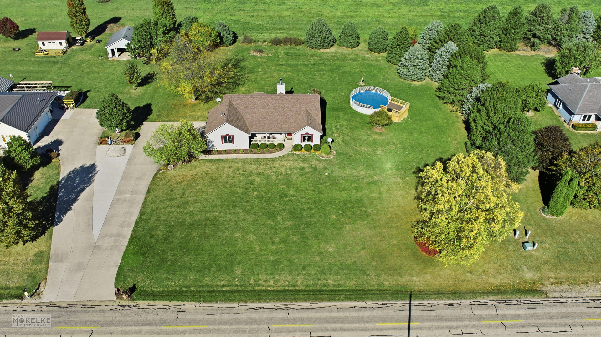 2427 N 42nd Road, Sheridan, IL 60551