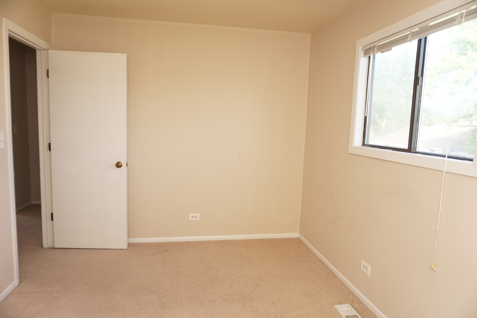 3055 Timber Hill Lane, Aurora, IL 60504