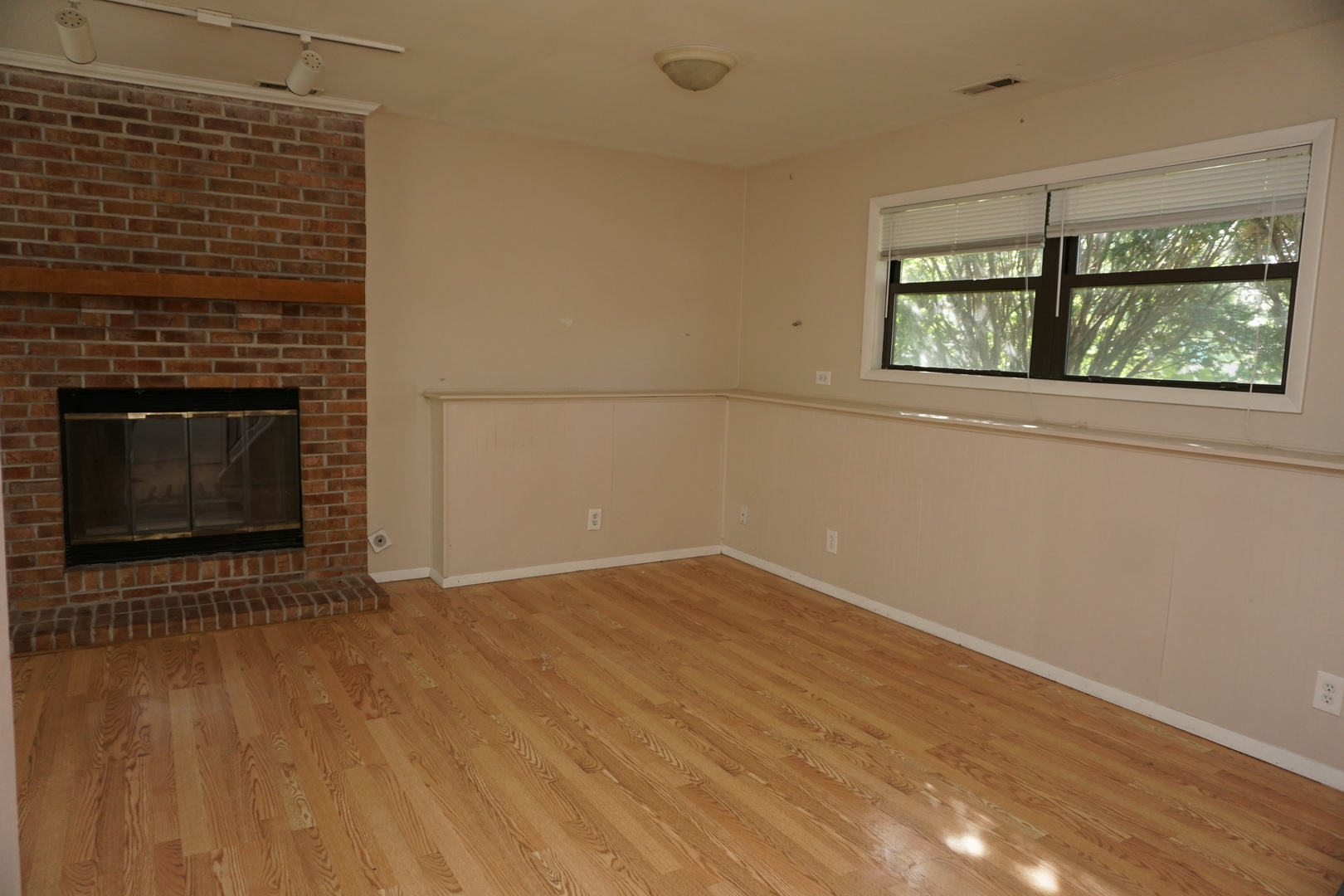 3055 Timber Hill Lane, Aurora, IL 60504