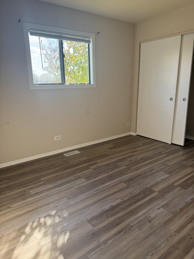 3055 Timber Hill Lane, Aurora, IL 60504