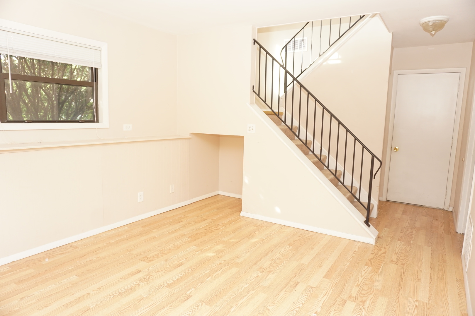 3055 Timber Hill Lane, Aurora, IL 60504