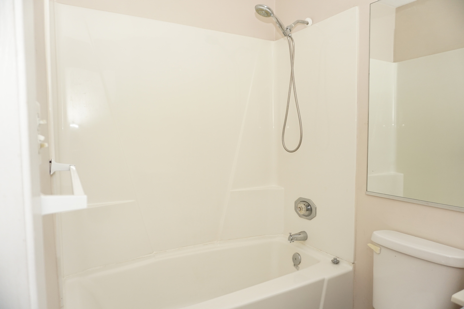 3055 Timber Hill Lane, Aurora, IL 60504