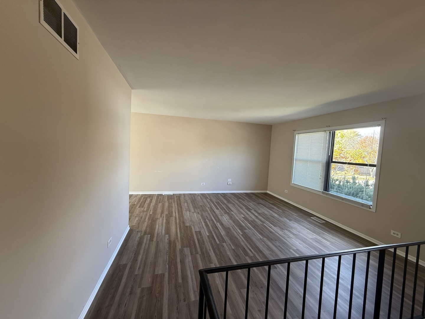 3055 Timber Hill Lane, Aurora, IL 60504