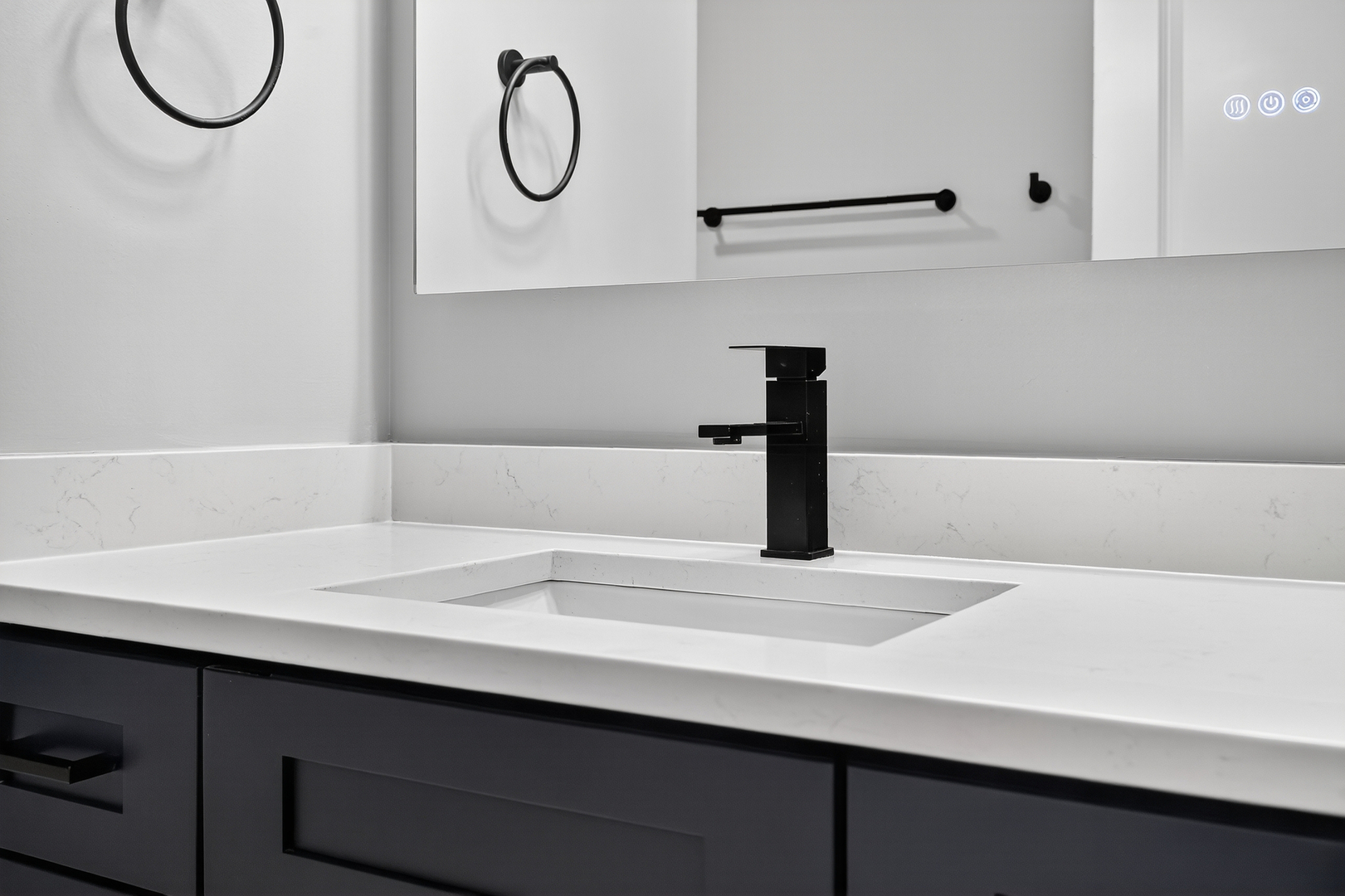 3540 Madison Street, Lansing, IL 60438