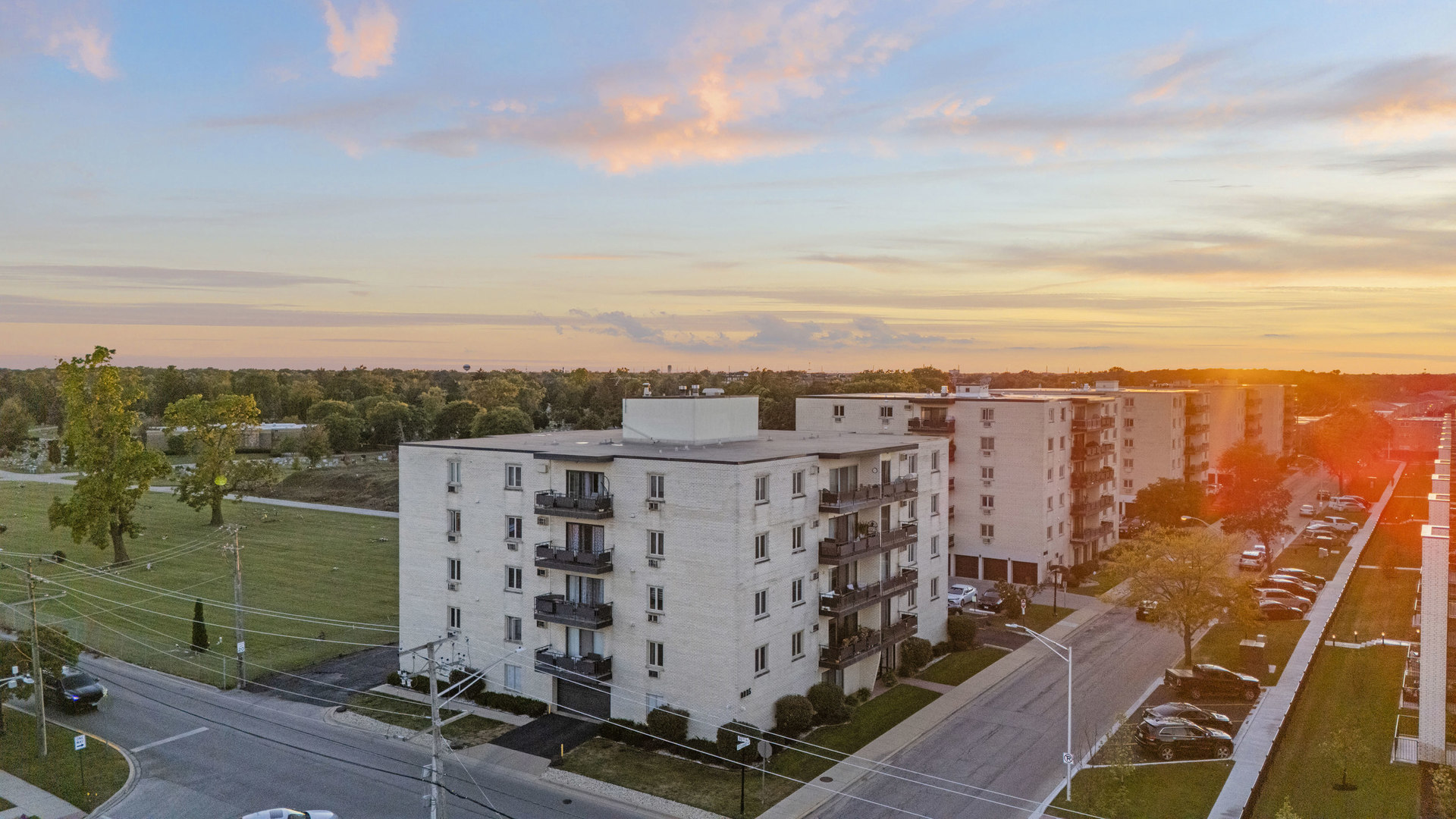 8005 Oconnor Drive #3E, River Grove, IL 60171