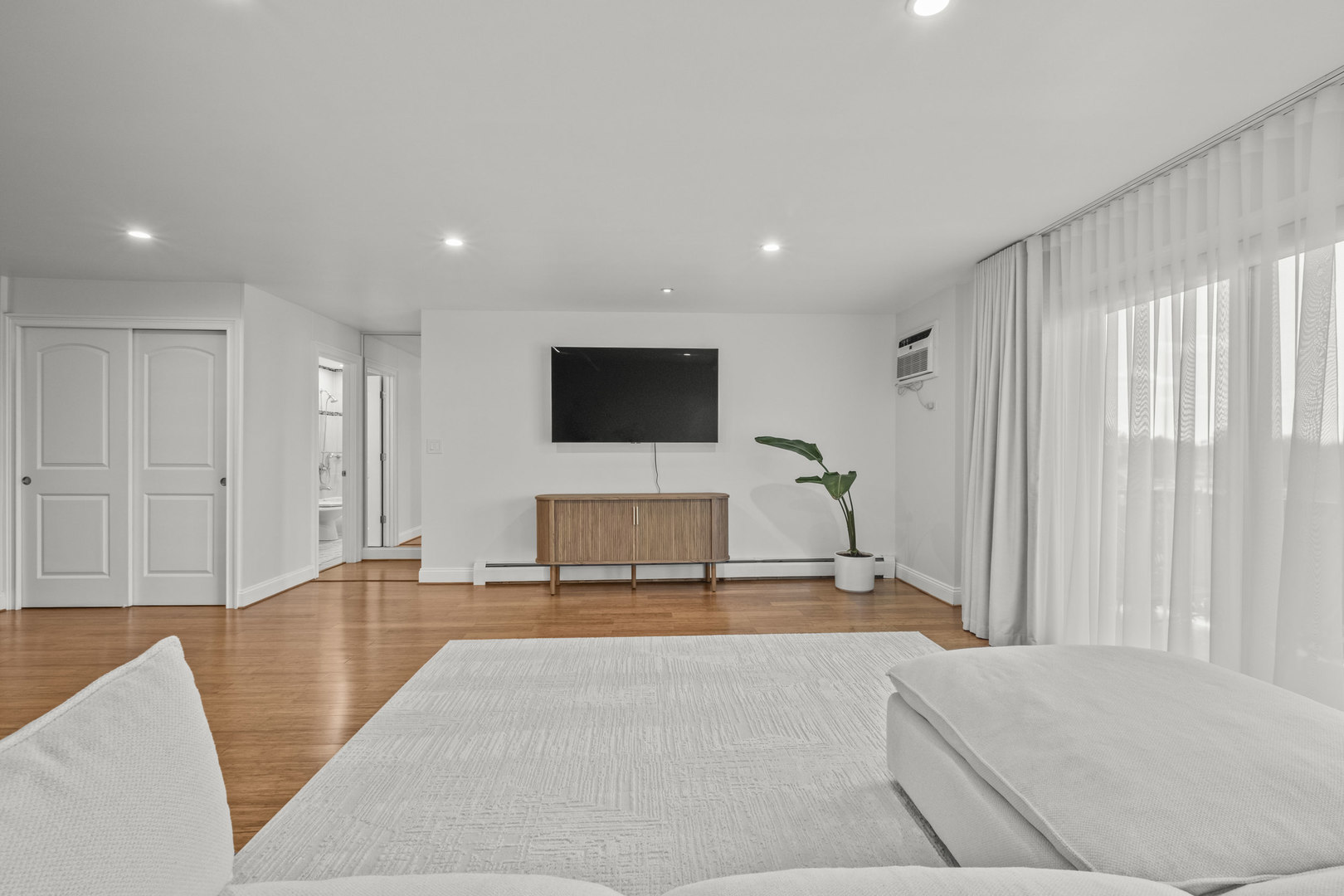 8005 Oconnor Drive #3E, River Grove, IL 60171