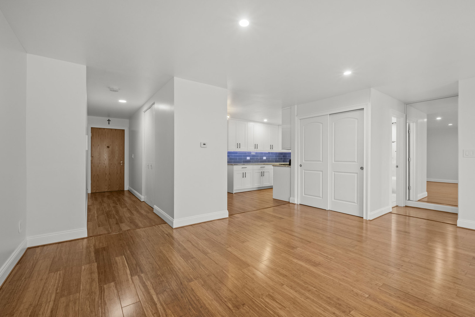 8005 Oconnor Drive #3E, River Grove, IL 60171