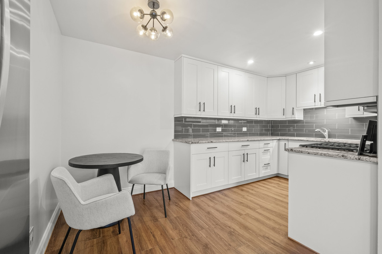 8005 Oconnor Drive #3E, River Grove, IL 60171