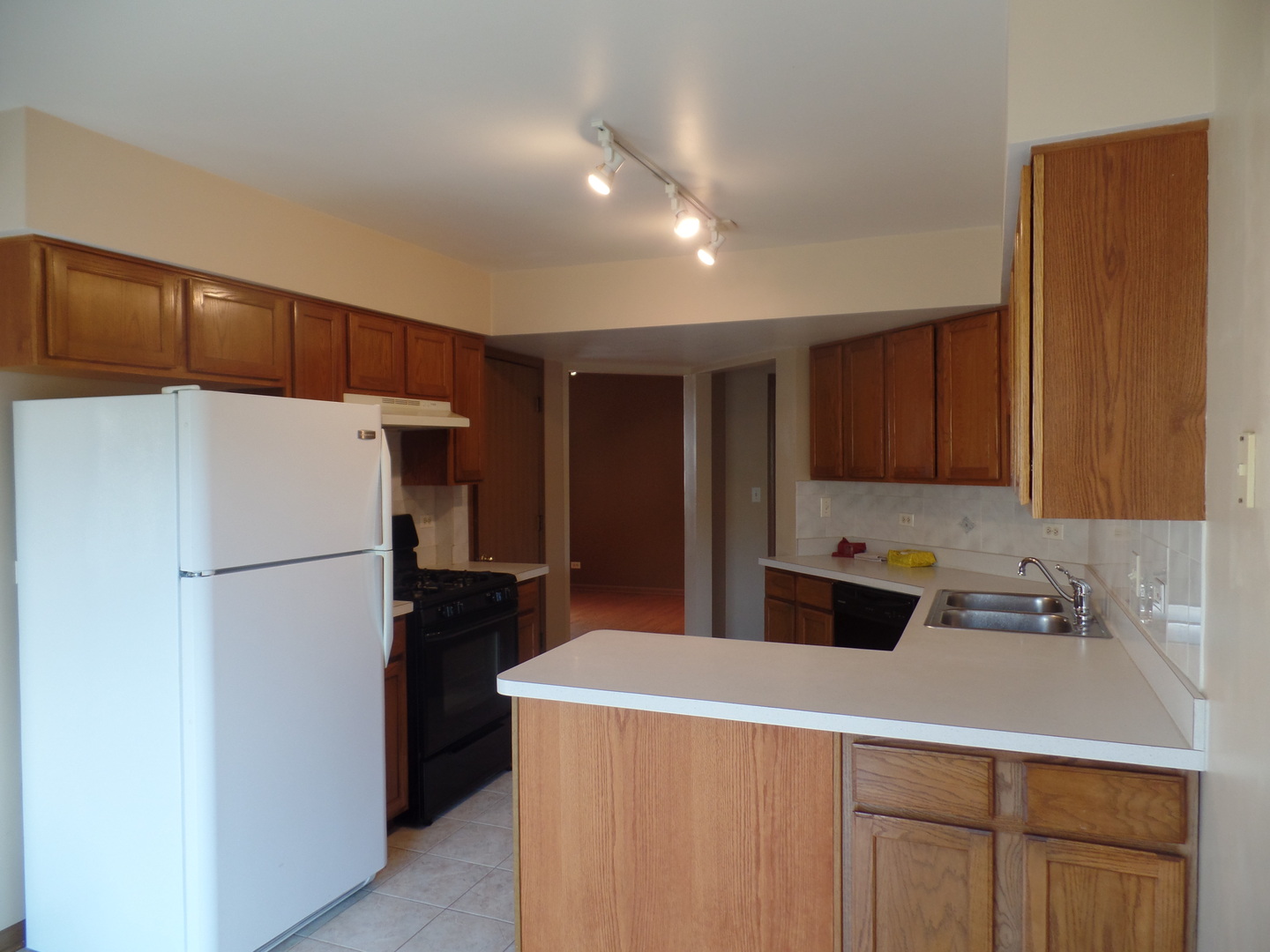 5514 Ridge Crossing, Hanover Park, IL 60133