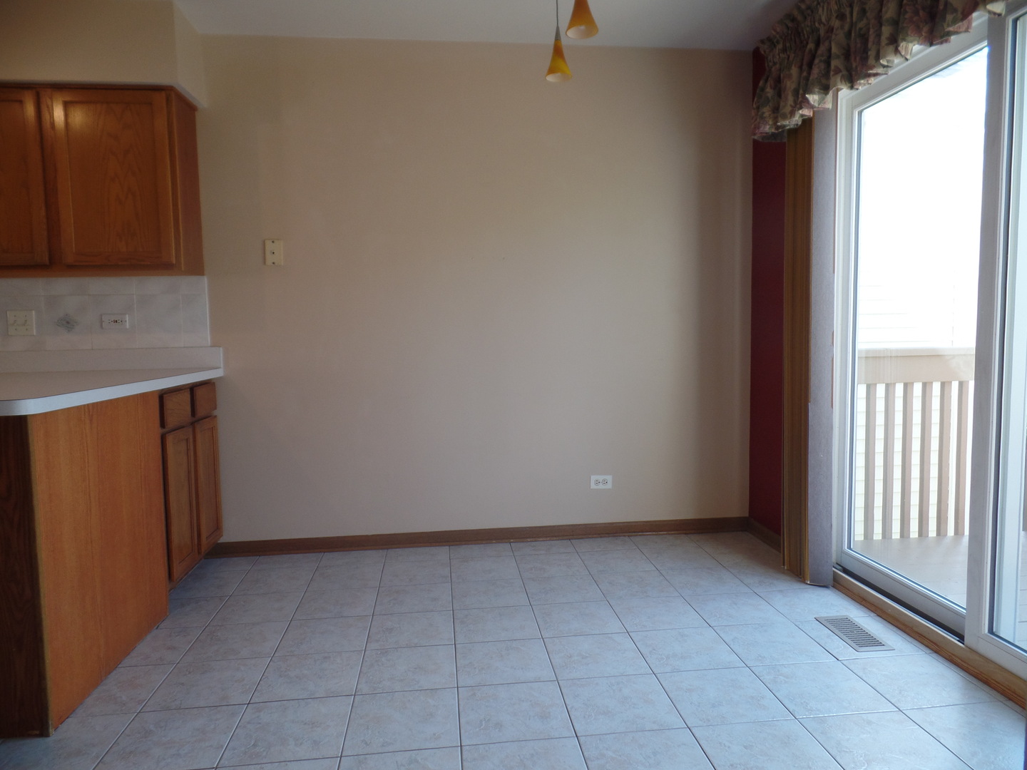 5514 Ridge Crossing, Hanover Park, IL 60133