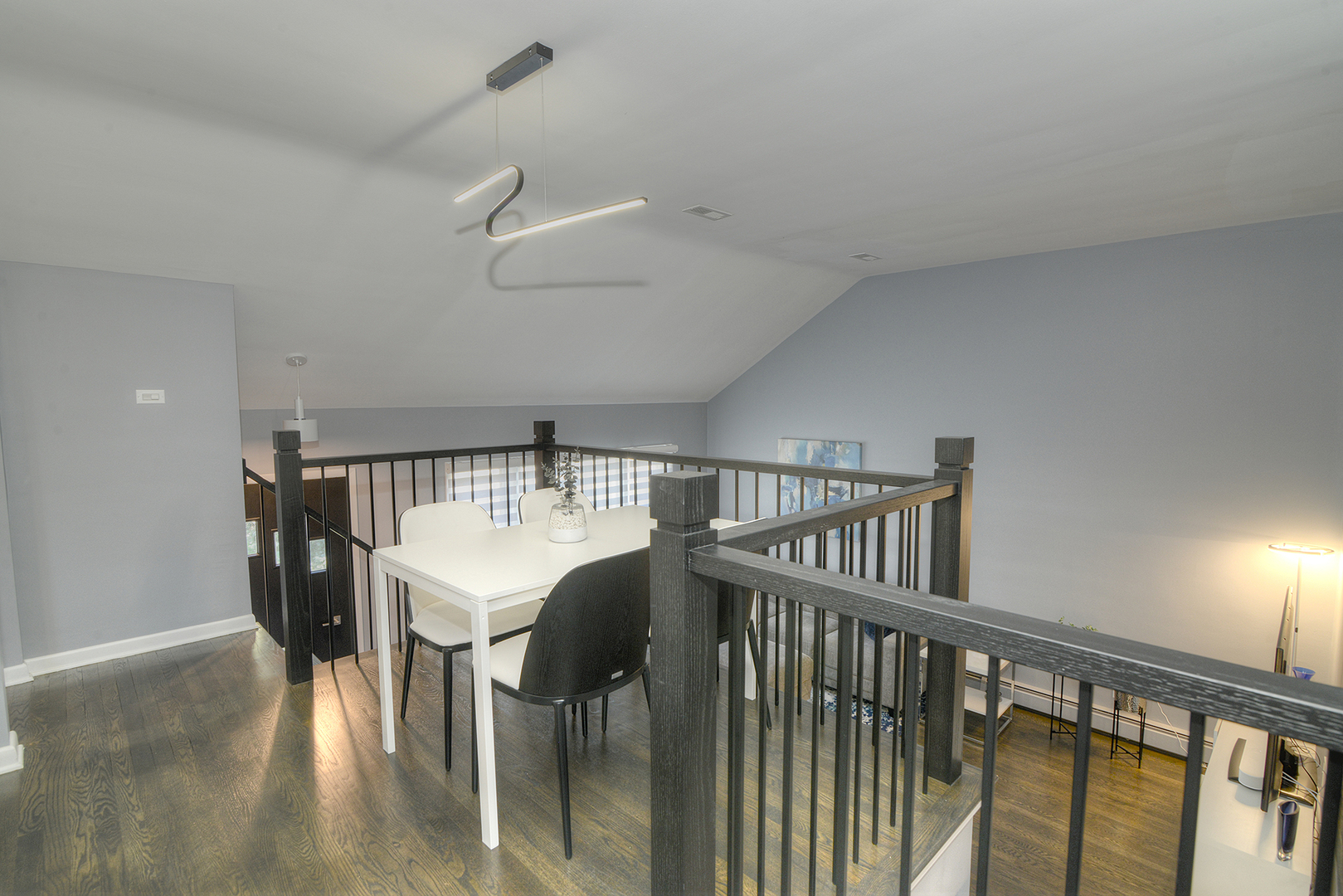 284 E Jefferson Street, Bensenville, IL 60106