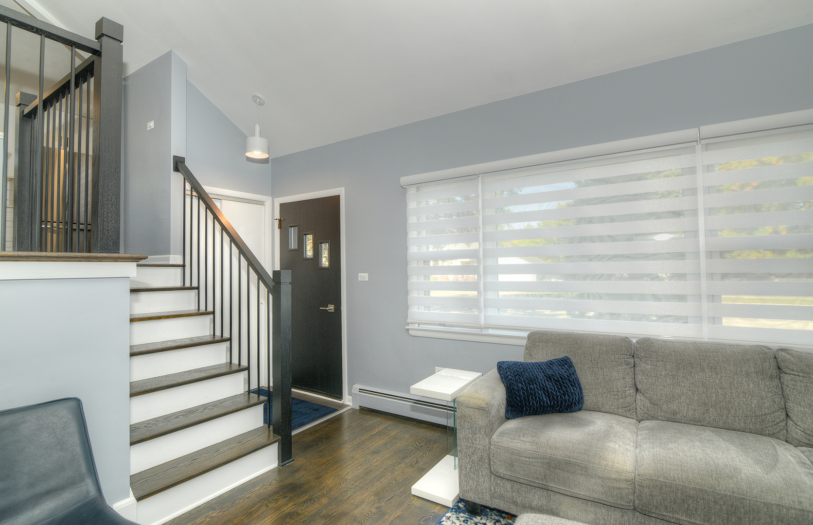 284 E Jefferson Street, Bensenville, IL 60106