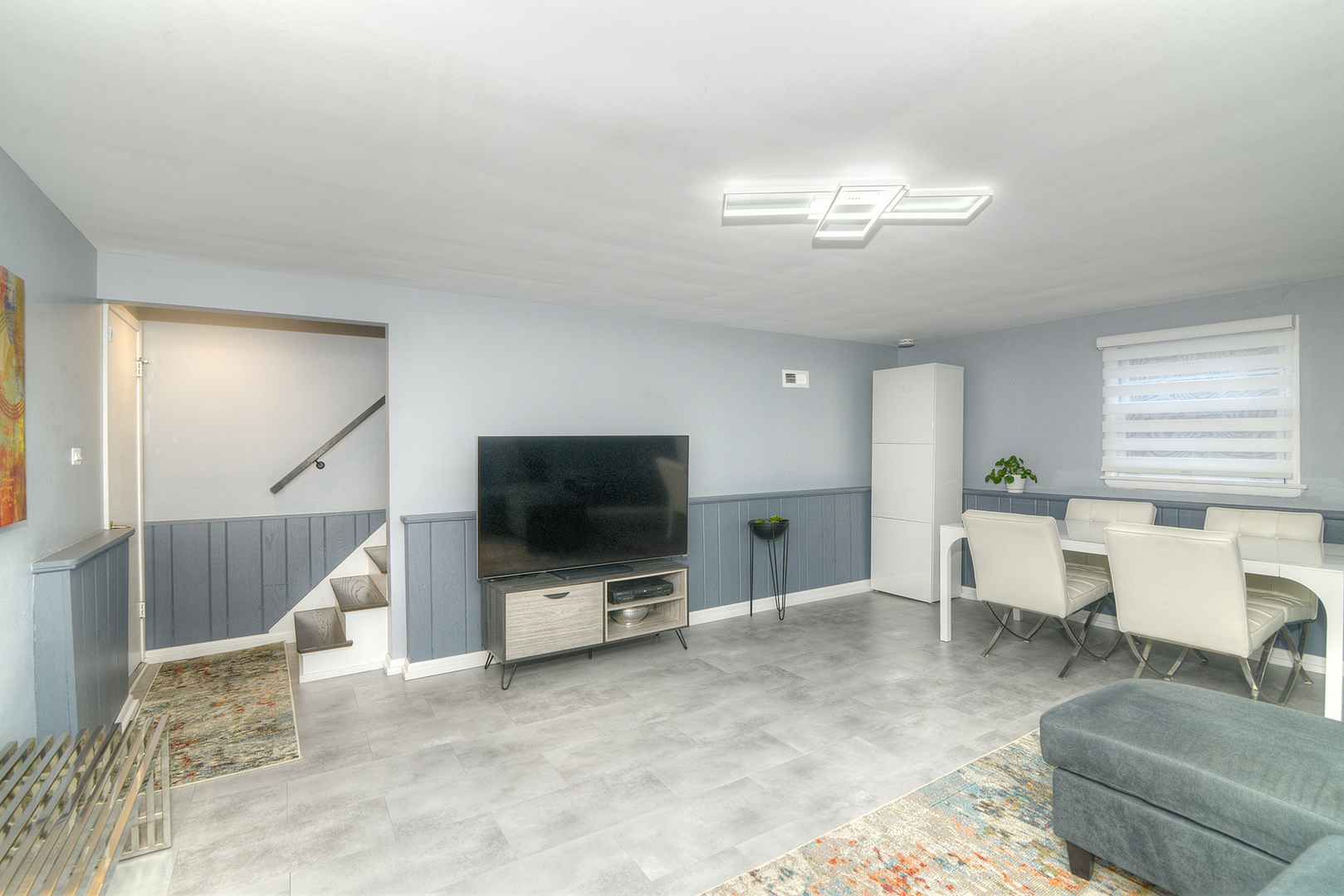 284 E Jefferson Street, Bensenville, IL 60106