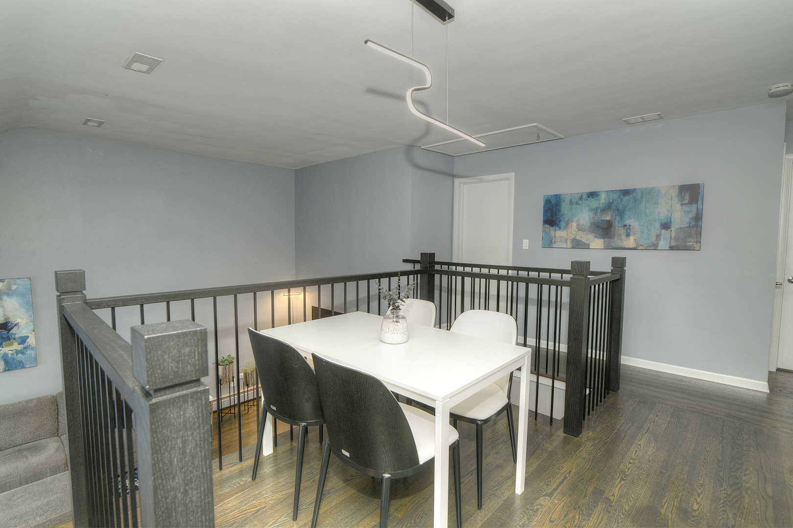 284 E Jefferson Street, Bensenville, IL 60106