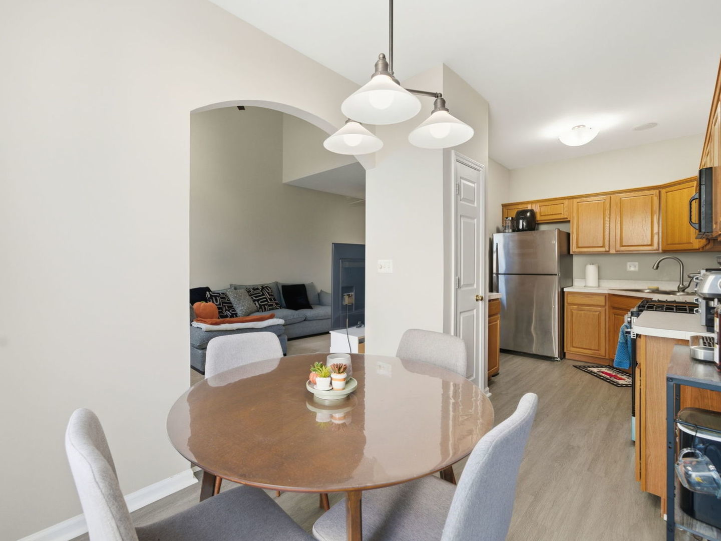 2963 Waters Edge Circle #14-C, Aurora, IL 60504