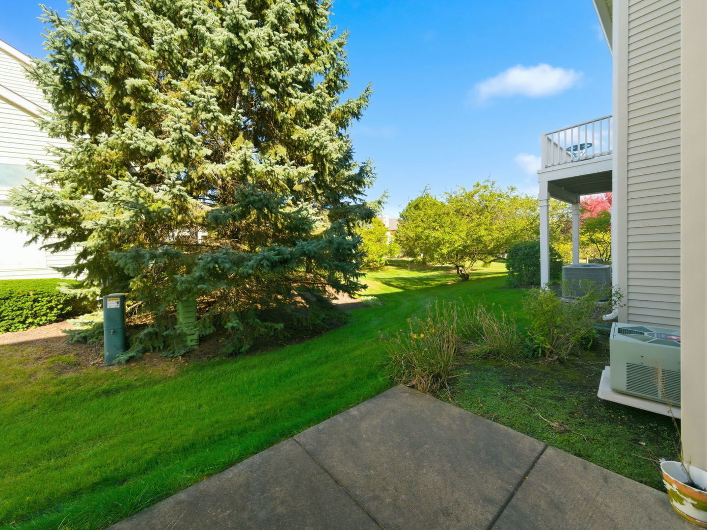 2963 Waters Edge Circle #14-C, Aurora, IL 60504