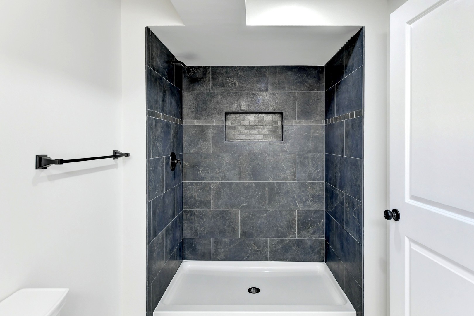 1014 E 163rd Street, South Holland, IL 60473