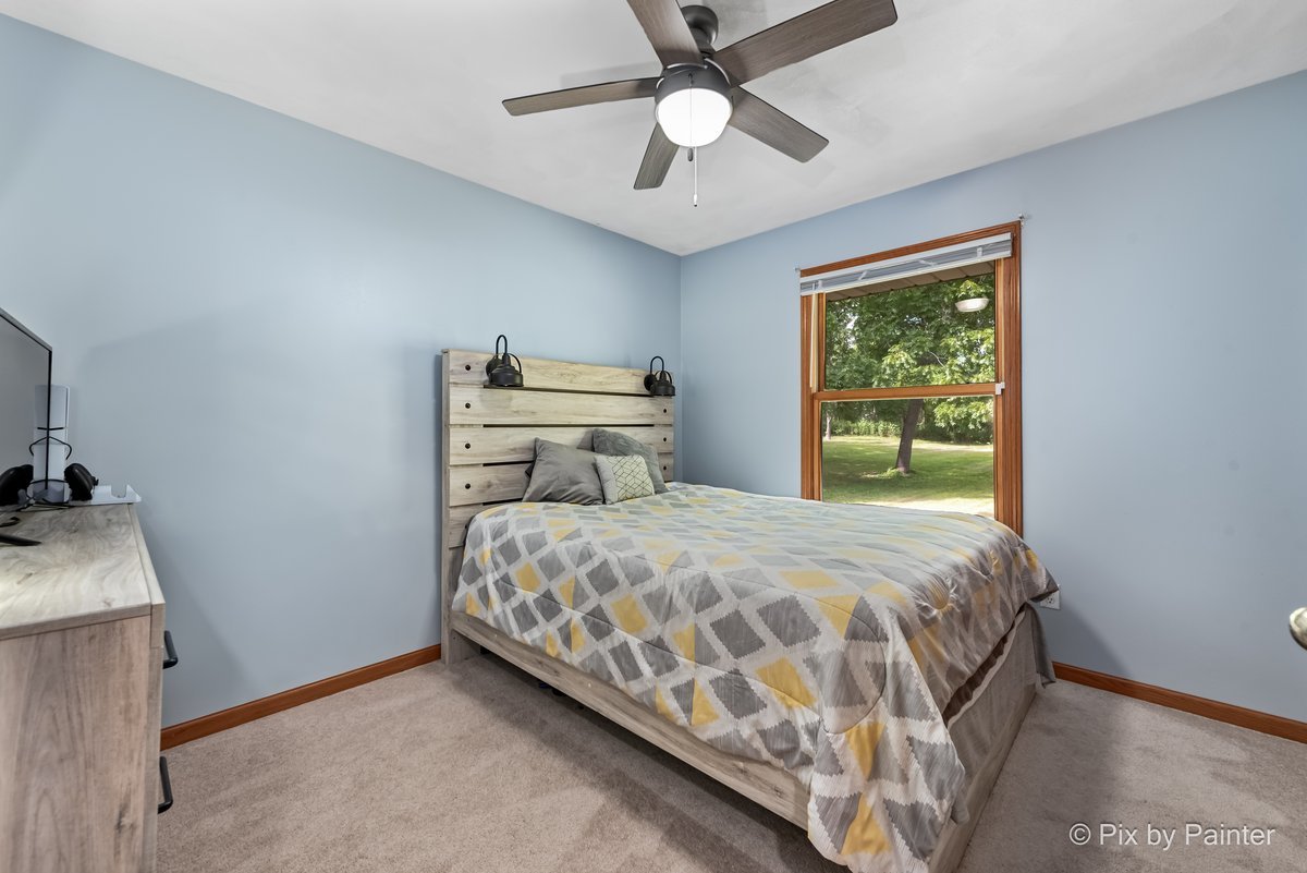 2614 33rd Street, Zion, IL 60099