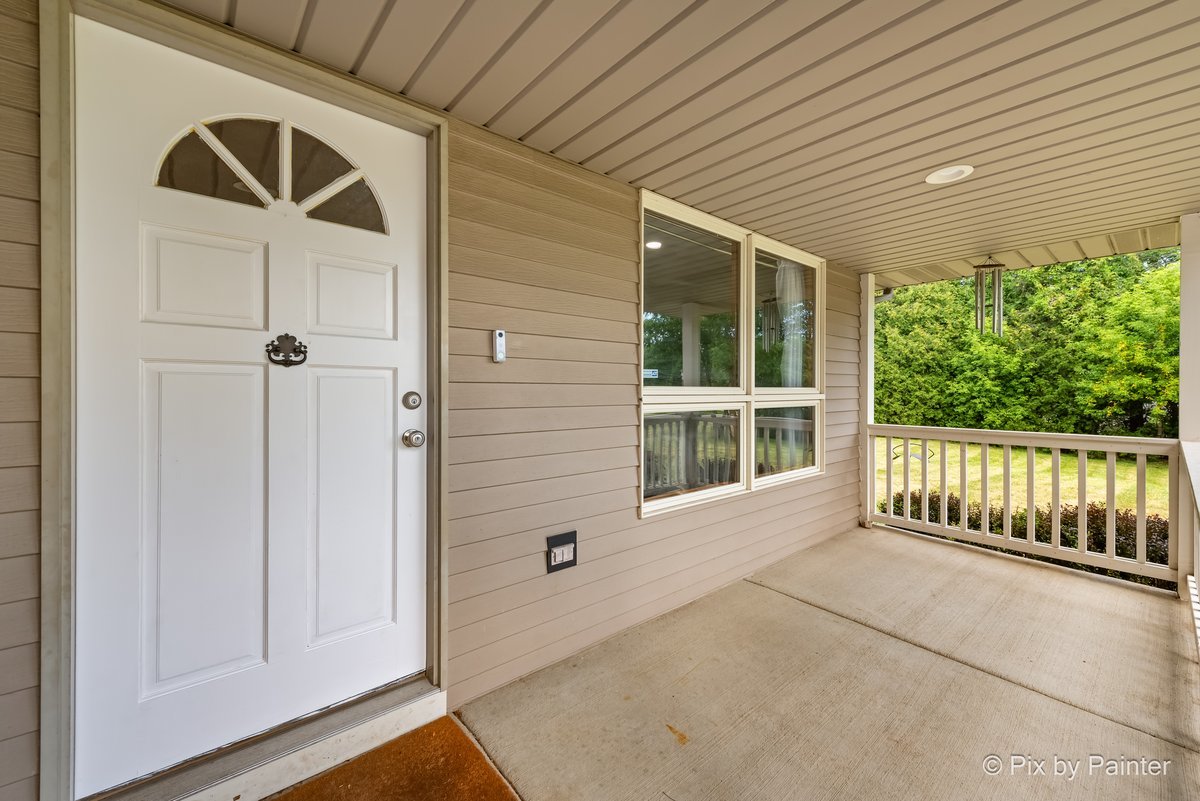 2614 33rd Street, Zion, IL 60099