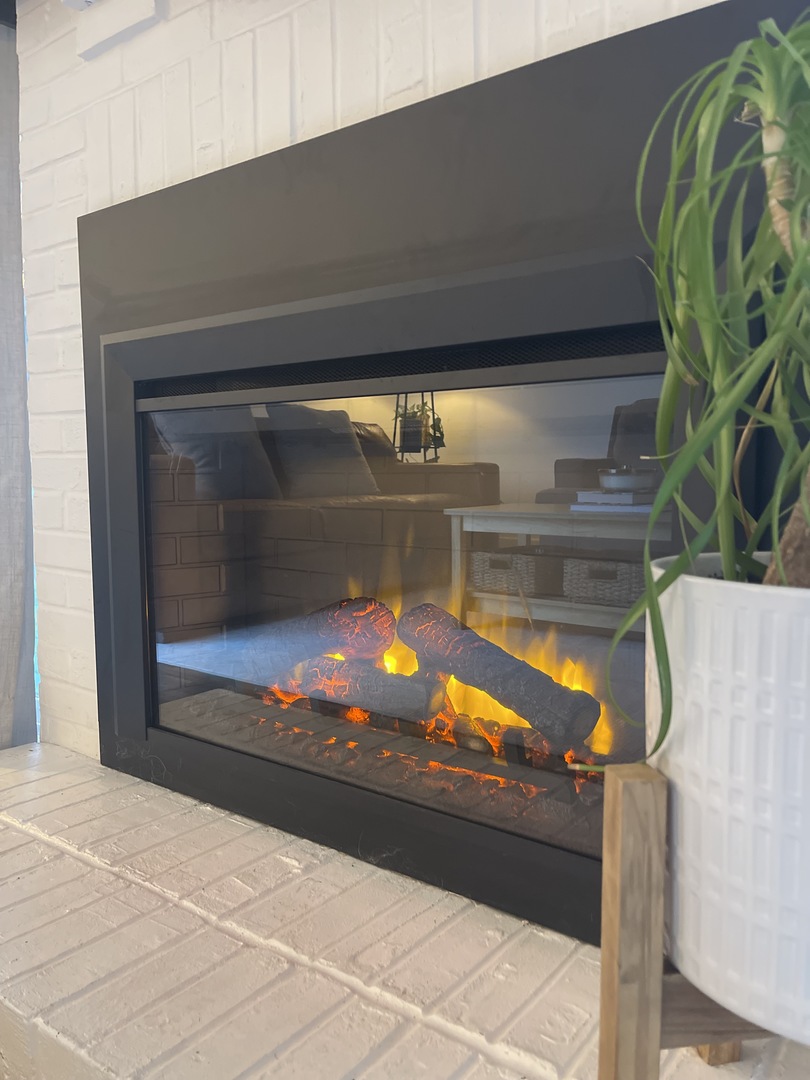 240 Westbrook Circle, Naperville, IL 60565