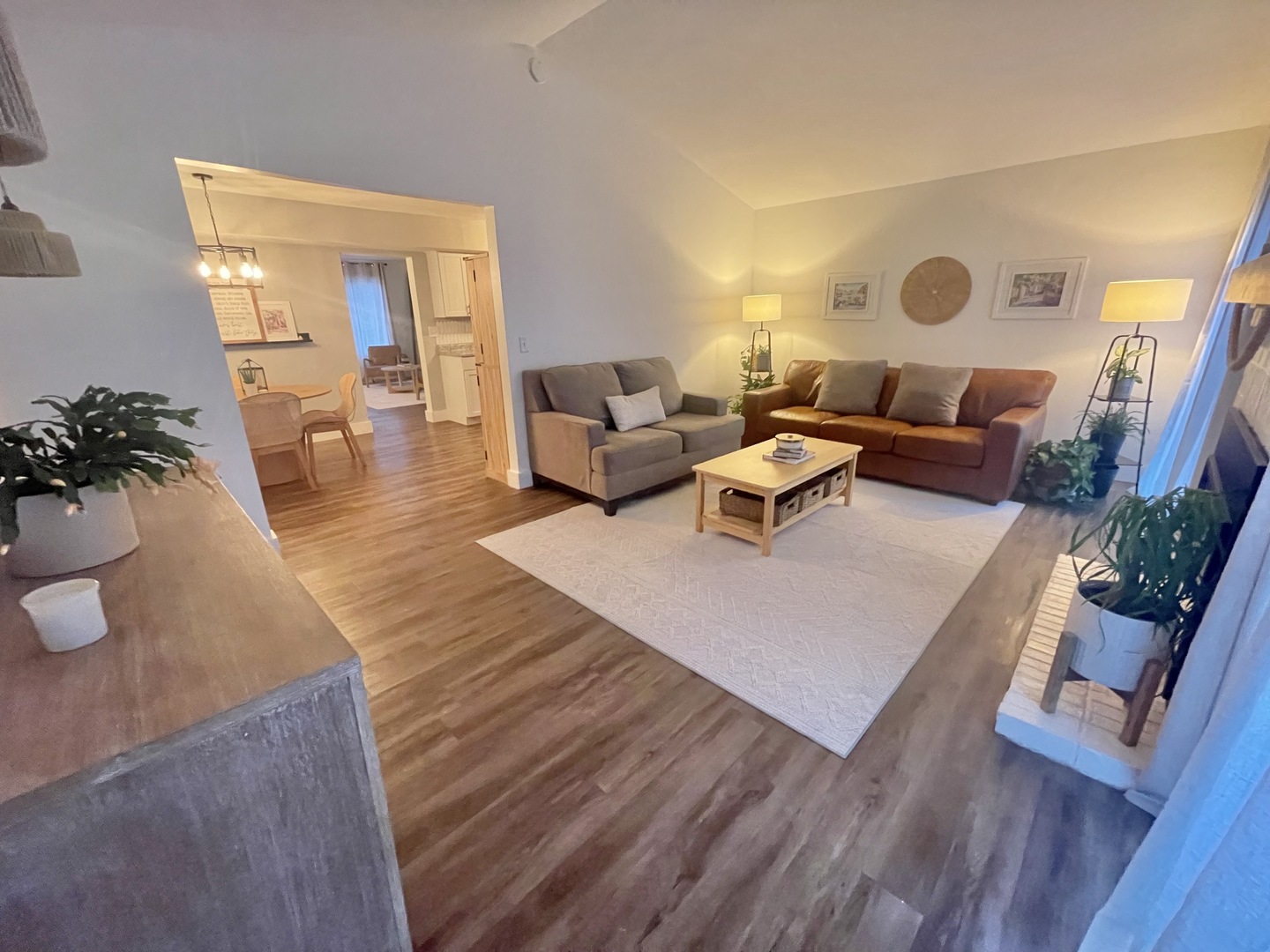 240 Westbrook Circle, Naperville, IL 60565