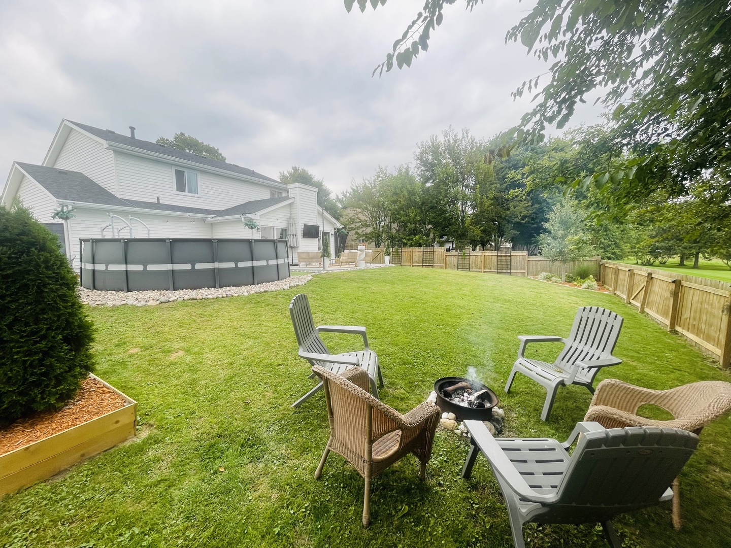 240 Westbrook Circle, Naperville, IL 60565