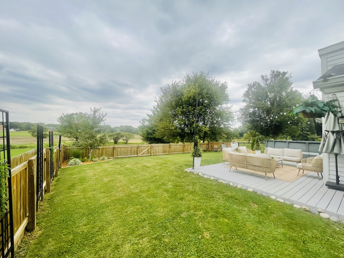 240 Westbrook Circle, Naperville, IL 60565