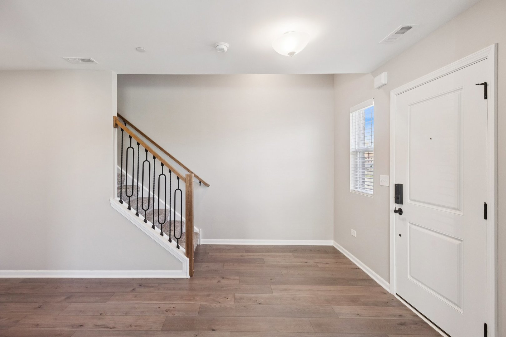 1533 Executive Way, Des Plaines, IL 60018