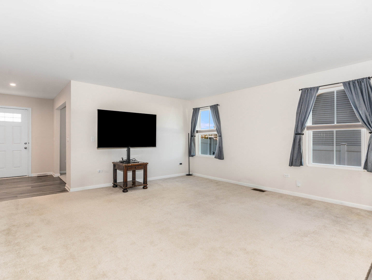 420 Monterey Street, Yorkville, IL 60560