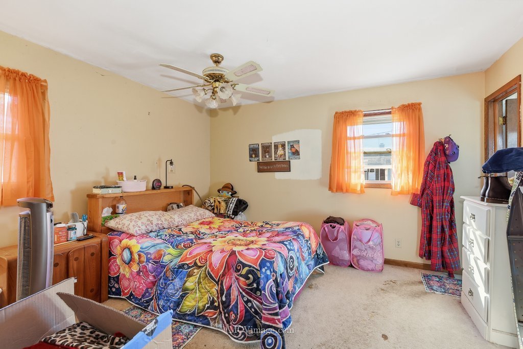 605 GLORIA Street, Lockport, IL 60441