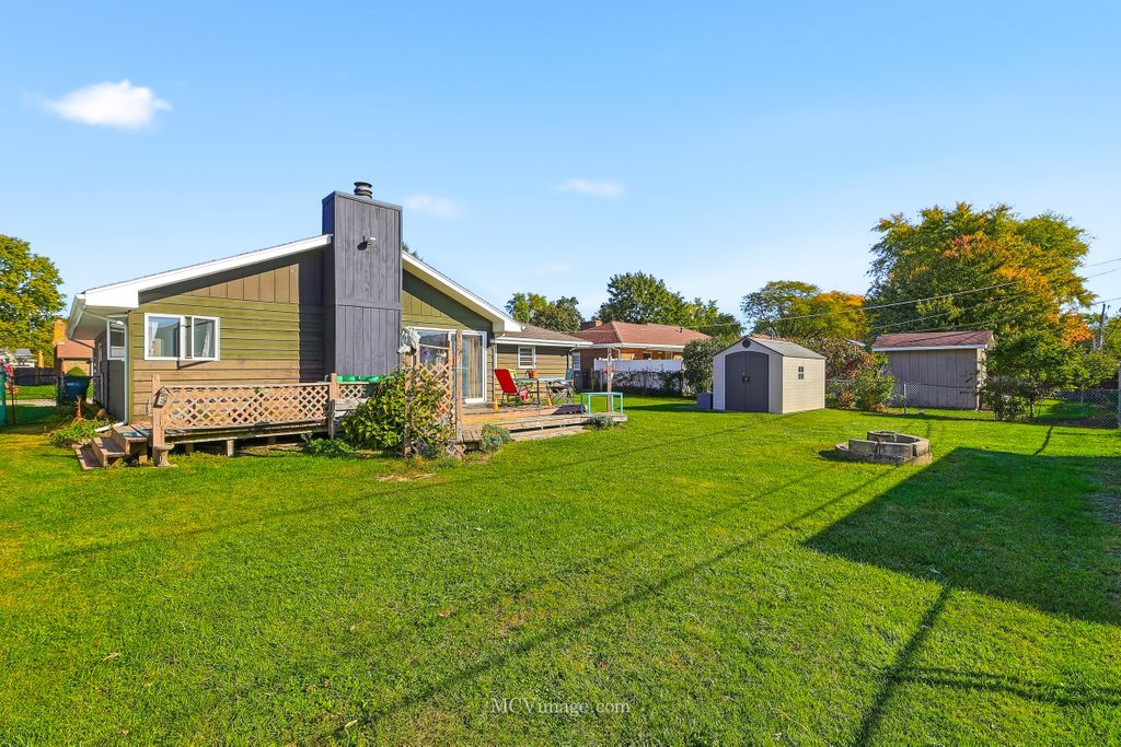 605 GLORIA Street, Lockport, IL 60441