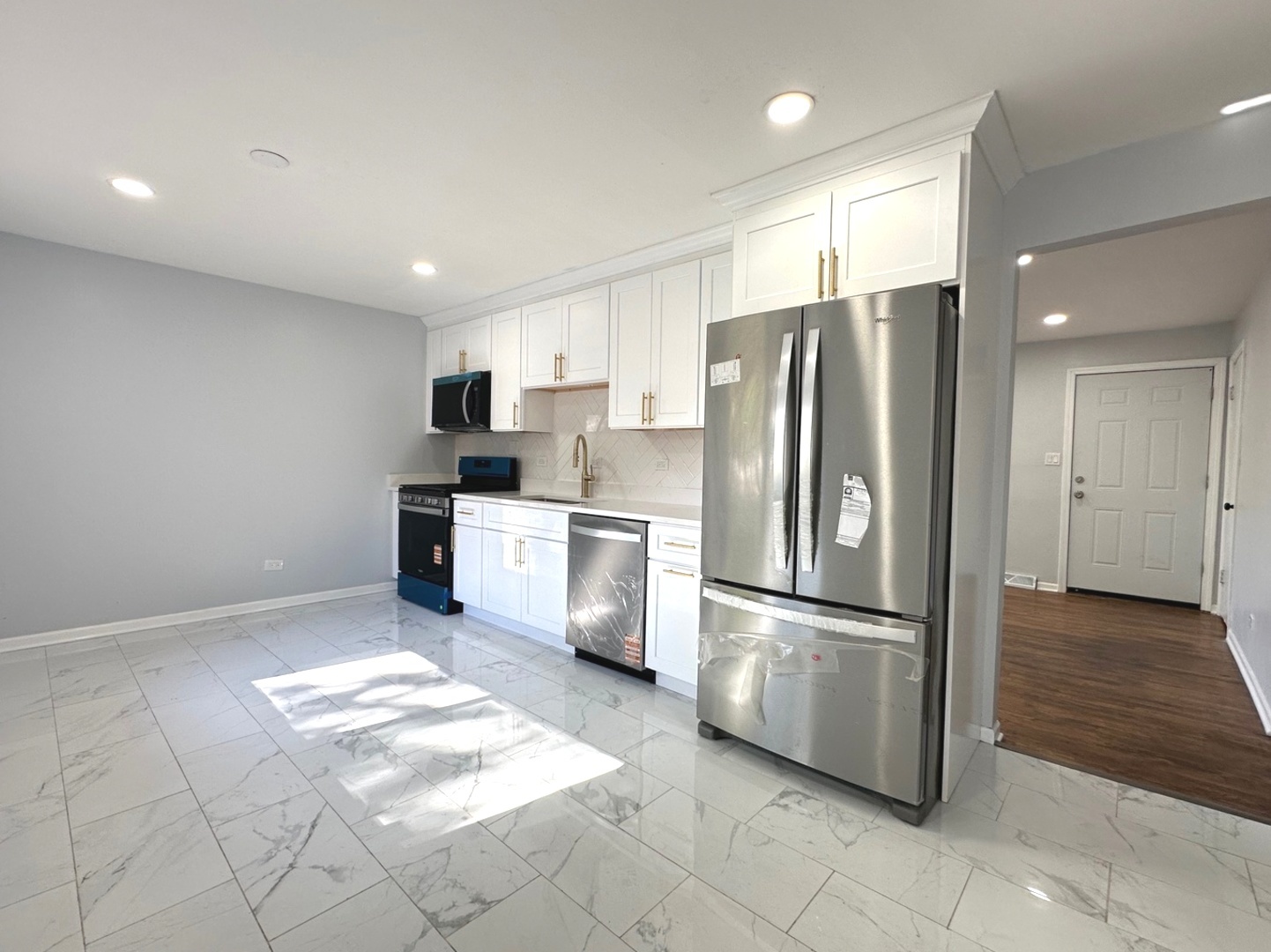 14737 Kimbark Avenue, Dolton, IL 60419