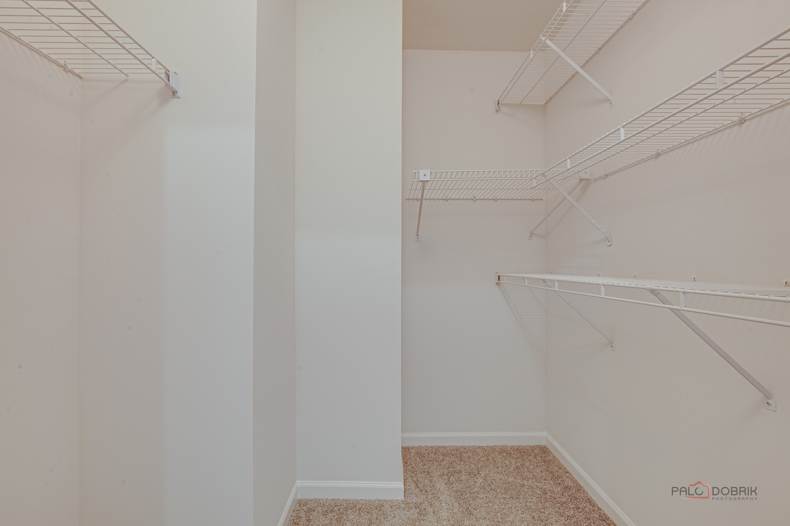 543 Grosse Pointe Circle, Vernon Hills, IL 60061