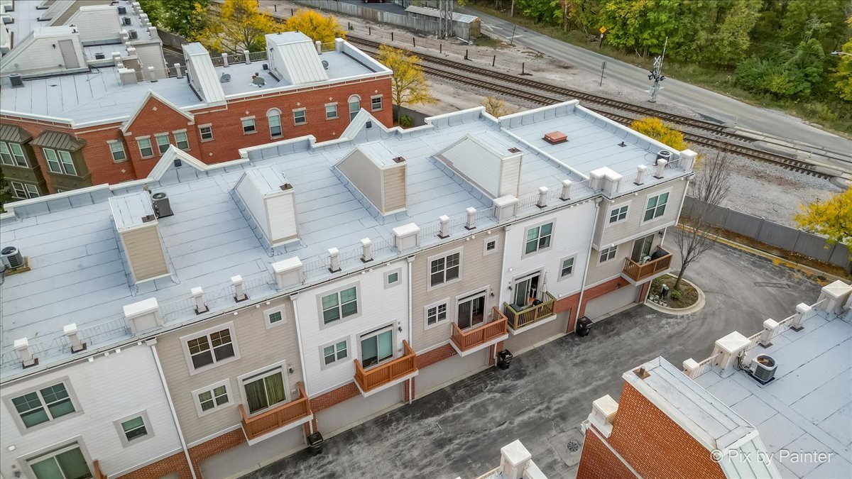 307 Narragansett Avenue, Morton Grove, IL 60053