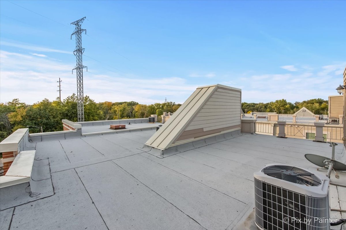 307 Narragansett Avenue, Morton Grove, IL 60053