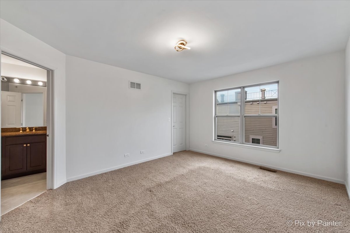 307 Narragansett Avenue, Morton Grove, IL 60053