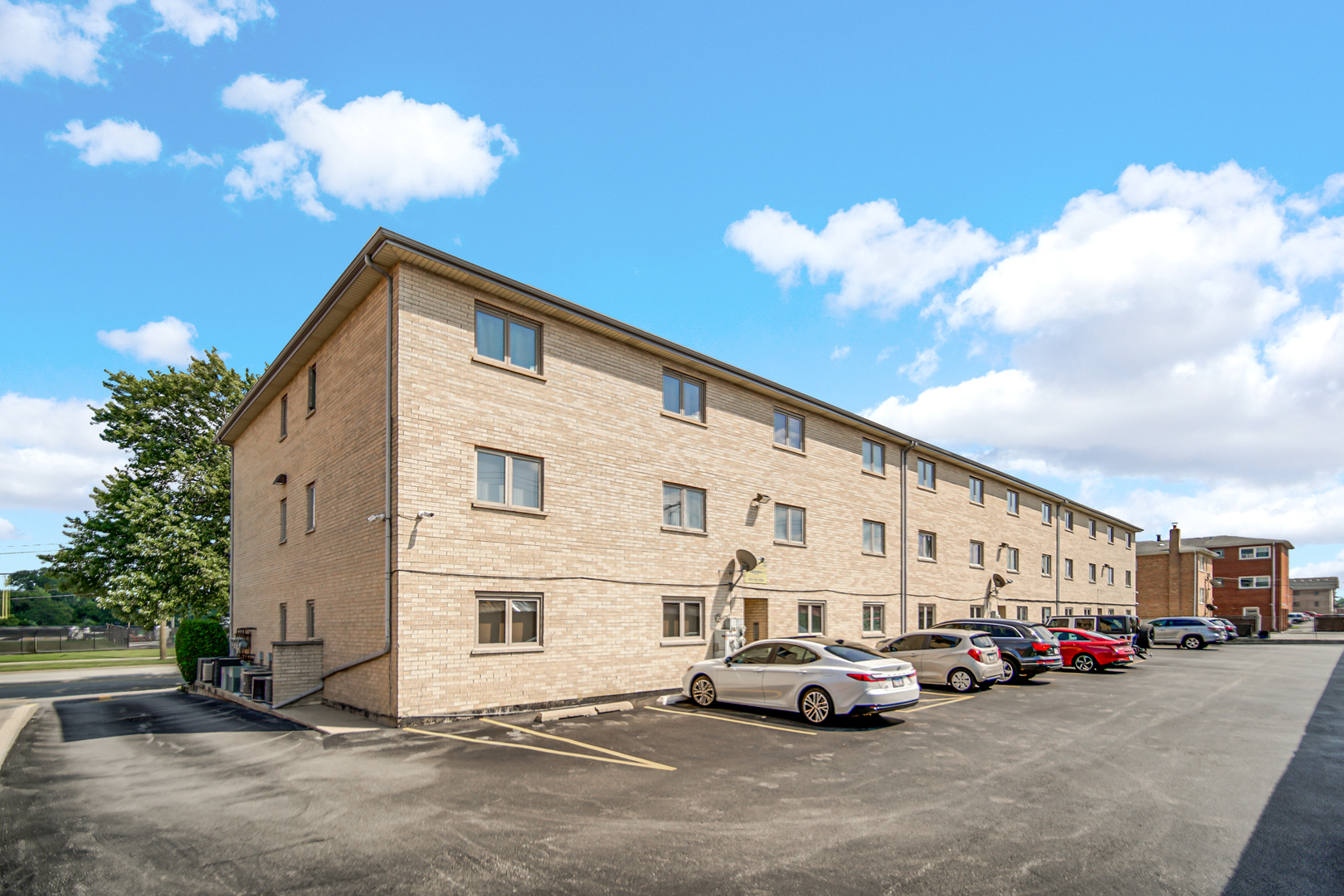 10538 S Central Avenue #3S, Chicago Ridge, IL 60415