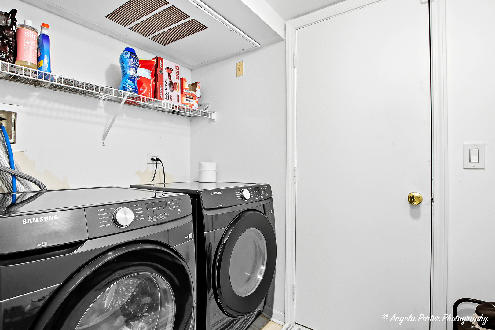 30 S Macgillis Drive #20-1, Round Lake, IL 60073