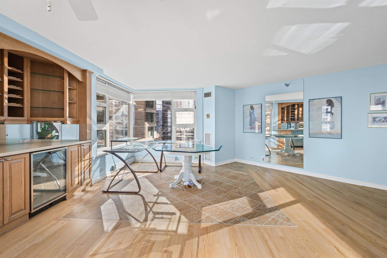 401 E Ontario Street #2810, Chicago, IL 60611