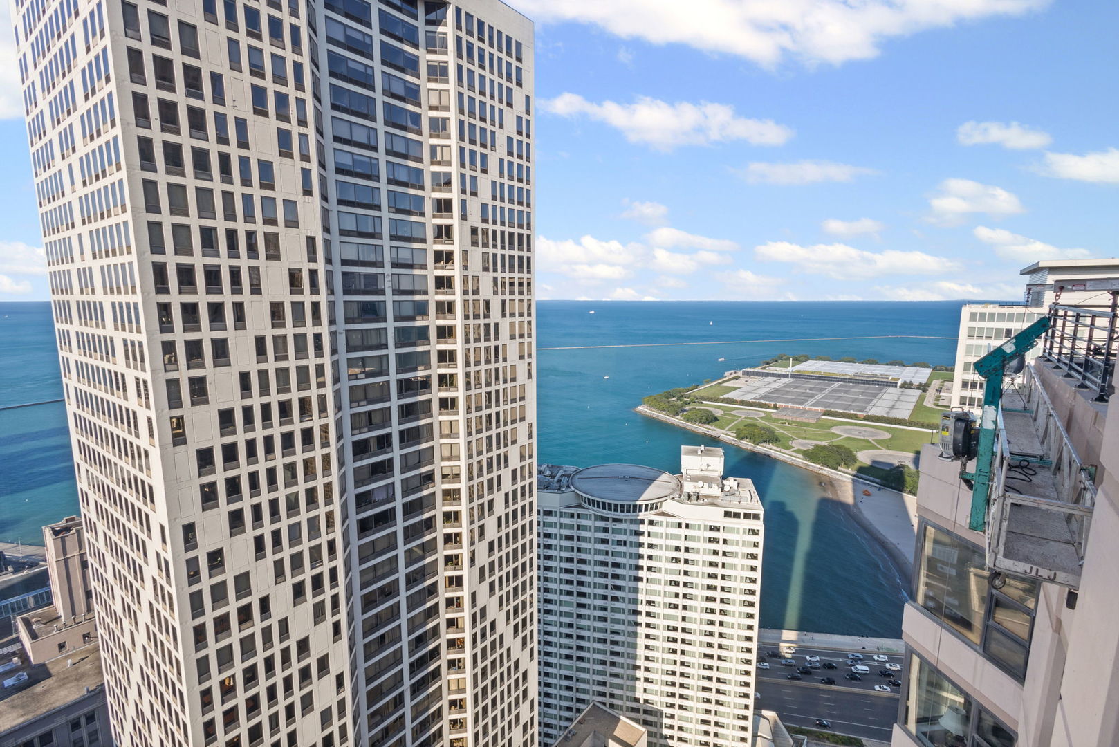 401 E Ontario Street #2810, Chicago, IL 60611