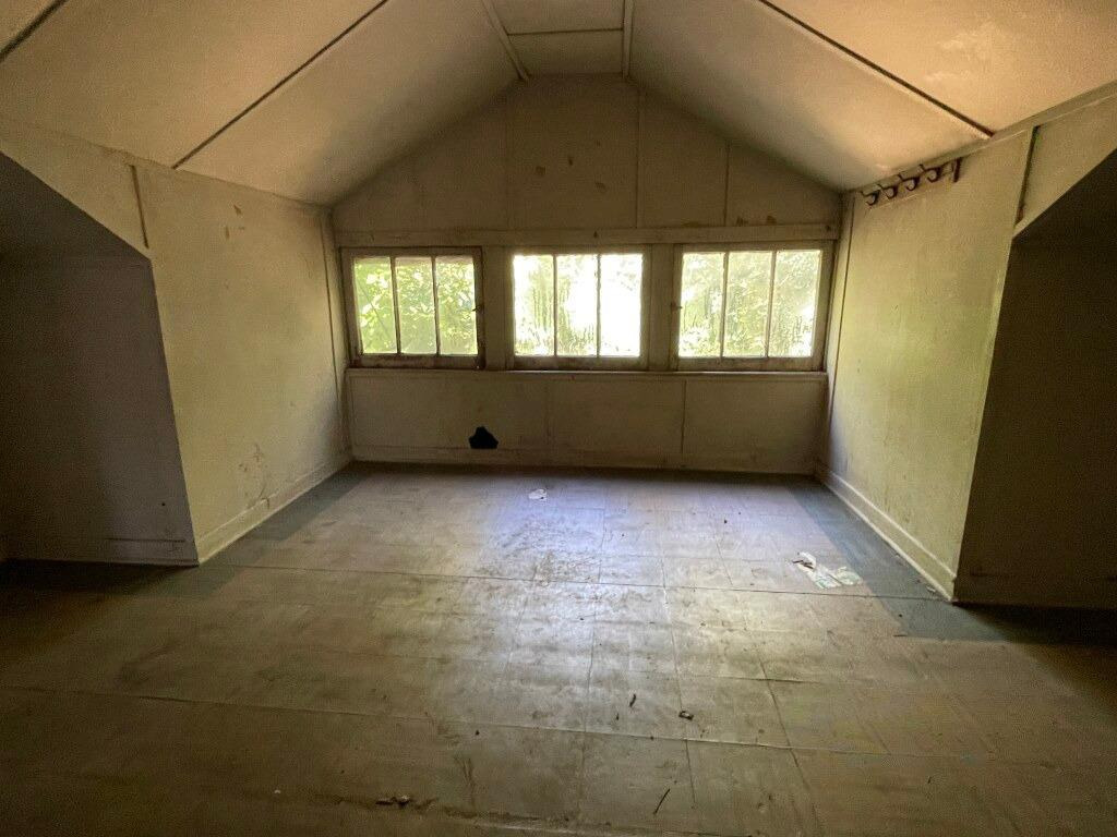 10868 S Prospect Avenue, Chicago, IL 60643